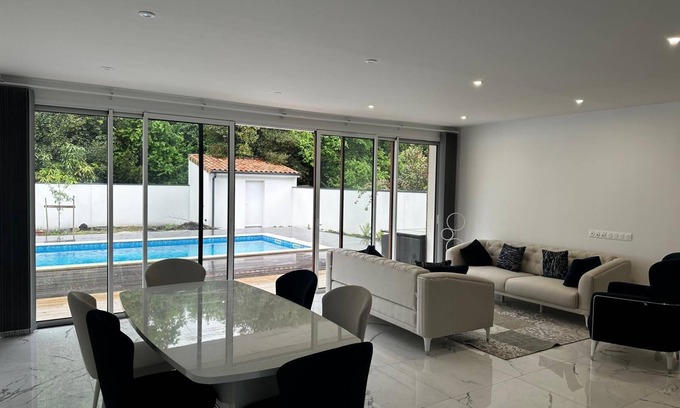 Bordeaux Casa | New house with swimming pool