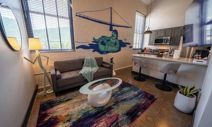 Buchanan Apartamento | New King Bed Apartment: Brewery| River| Downtown