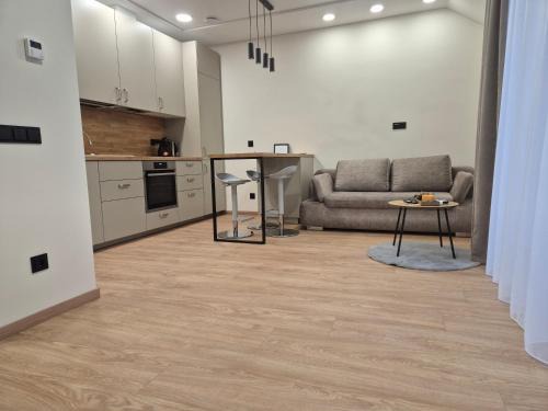 Kaunas Apartamento | New Kreves apartment & Free parking & Self check-in