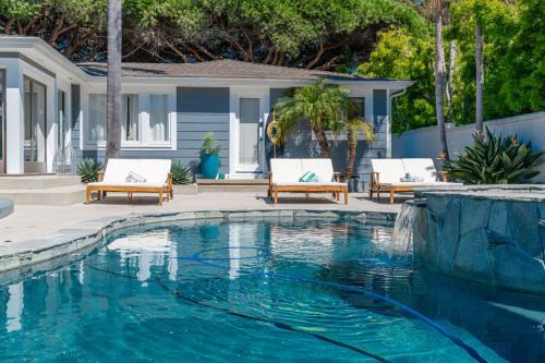 Lower Hermosa Casa | New La Jolla Surf Villa Pool and Spa