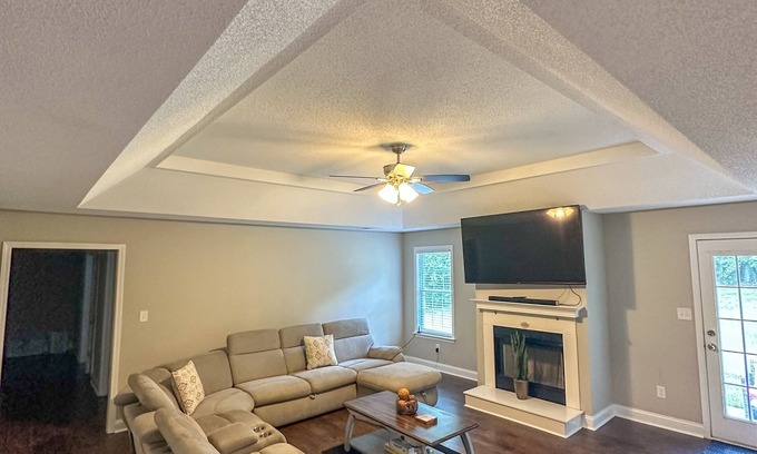 Warner Robins Casa | New listing-4bd/2b-gameroom-8beds