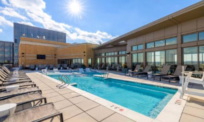 Pentagon City Apartamento | New Listing: Apartment in Pentagon City, Arlington, VA - Free Parking!