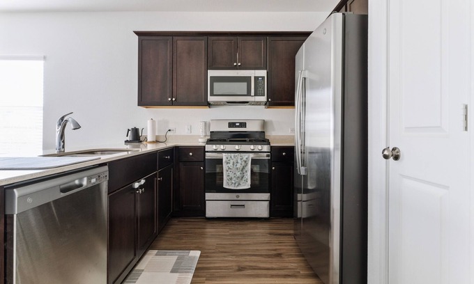 Del Valle Casa | NEW LISTING! Austin Getaway: Come, Stay, and Play! by RedAwning