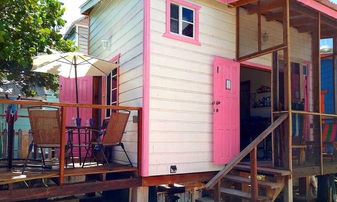 Caye Caulker Cabaña | NEW LISTING! Caribbean Tiny Home Living. Enjoy the Cayes in this cozy cottage.