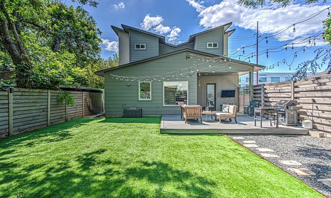 Govalle Casa | NEW Listing ! East Austin Home W/Pool & Patio