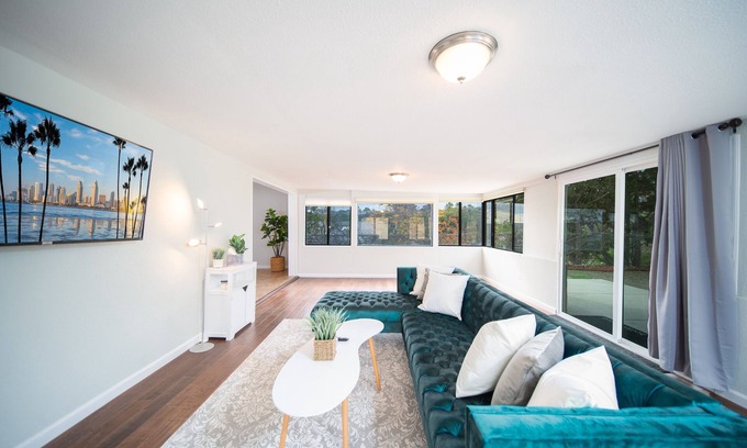 Linda Vista Casa | New Listing! Family Friendly! Centrally Located!