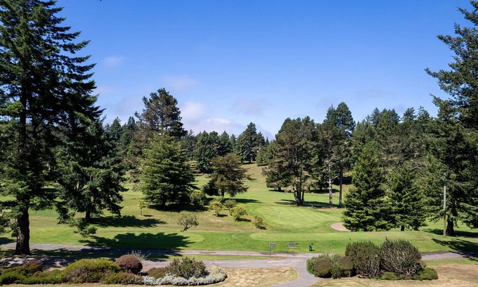 Jacoby Creek Casa | 🌲🌳New Listing! Gorgeous Golf Course Views, Lovely Spacious and Private home!