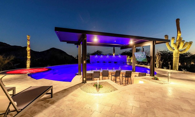 Pinnacle Peak Heights Casa | *New Listing* HÓZHÓ View House Estate at Lost Canyon