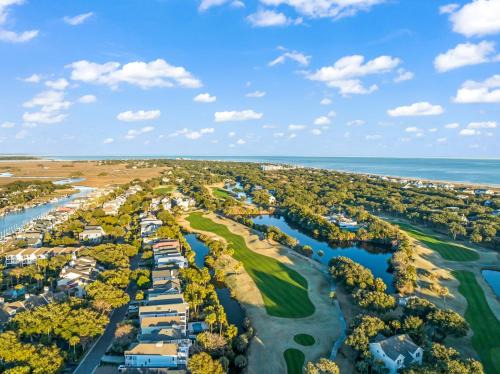 Isle of Palms Apartamento | New Listing! Moorings 510 - Yacht View Serenity!