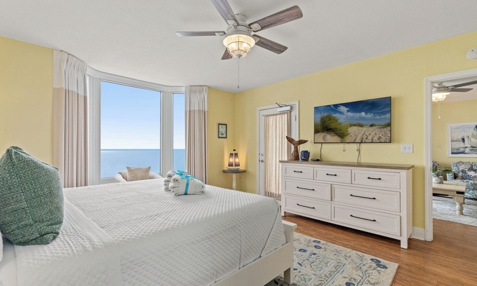 Open Sands Condominio | New Listing! Retreat to Tucker’s Tondo w/ Huge Gulf Front Master!