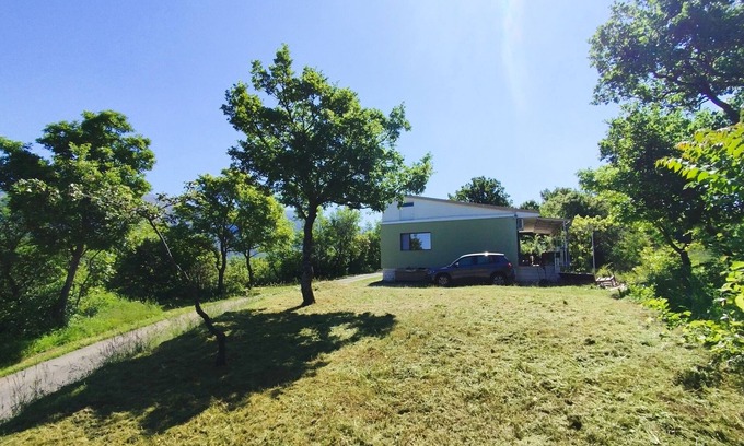 Vrlika Casa | ¡Recargue sus baterías en la casa en la hermosa naturaleza!