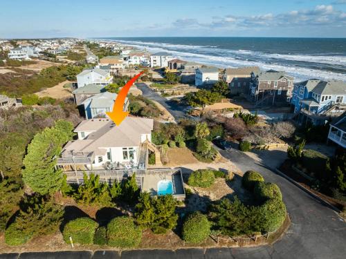 Duck Casa | New Listing Semi Ocean Front with Pool & Hot Tub