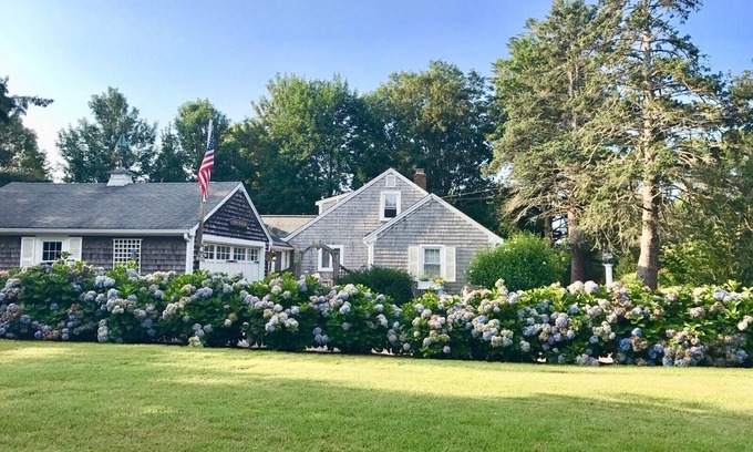 Brewster Casa | NEW LISTING! Spacious Brewster Beach Retreat – Walk to Multiple Beaches!