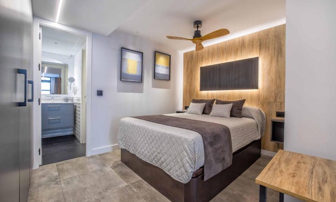 Ciudad Jardin Apartamento | NEW Loft Cabel & Parking Incluido