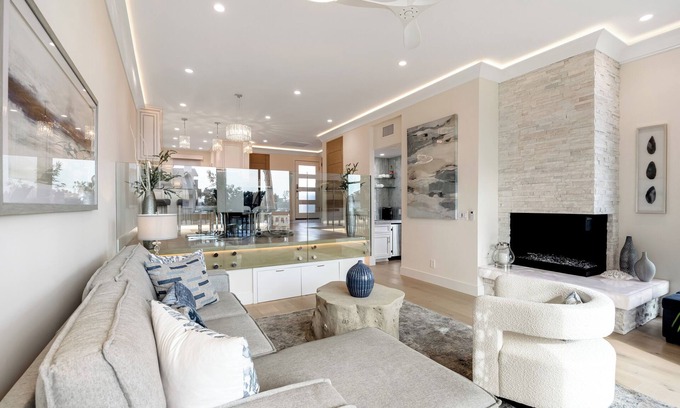 Marina Pacifica Condominio | Luxury Waterfront Condo, Great Views, Location, Amenities + Convenient Shopping