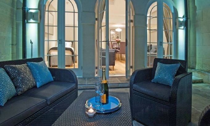 Upper Town Apartamento | Bath-Circle Apartments, Unit 3132606