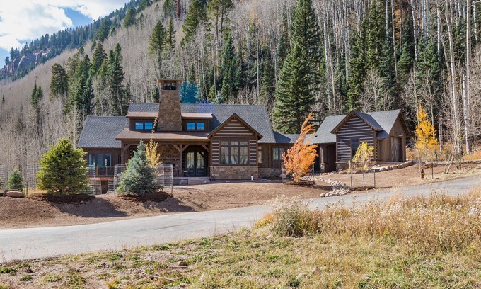 Durango - Purgatory Casa | New Luxury home in Cascade Village - 2 miles to Purgatory - Hot Tub/Pool