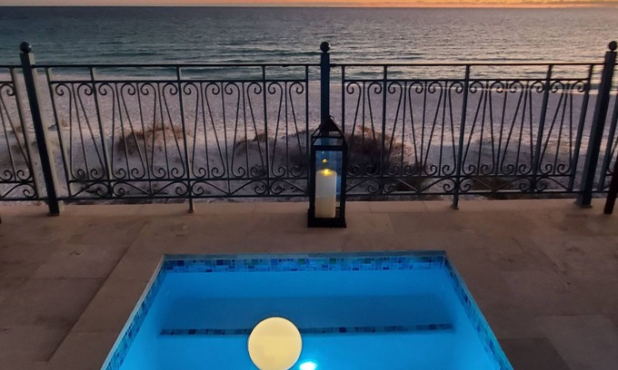 Delos Casa | NEW Luxury Home, Indoor/Outdoor Beach Living!!!