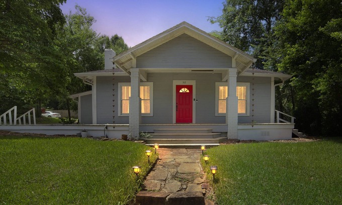 Nacogdoches Casa | NEW! Magnolia House Walk to Festival Park
