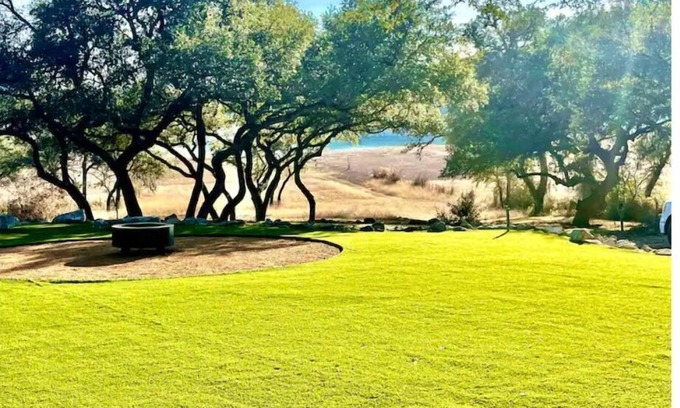 Leander Casa | New Mid-Century Waterfront Escape on Lake Travis w/Pickleball court and 4 acres!