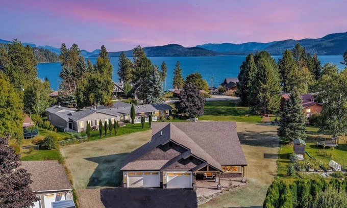 Ponder Point Casa | New Modern Lux w Water Views