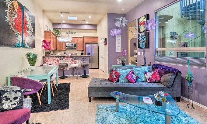 Tumacacori Casa | NEW! Modern Townhome w/ Community Pool Access!