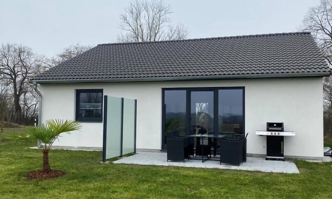 Schwanbeck Casa | NEW! Modern vacation home Schwanbeck with whirlpool option