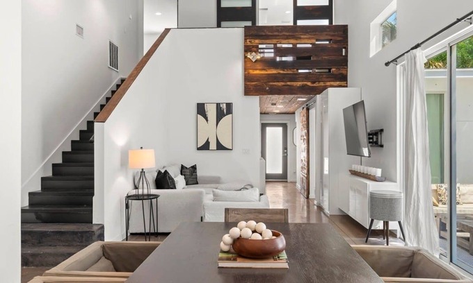 North Hyde Park Casa | New! North Hyde Park Haven! Close to UT & Convention Center