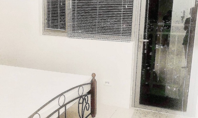 Santo Cristo Apartamento | New One Bedroom Big Condo with Balcony In the Center of The City