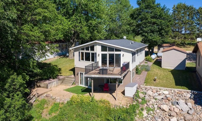 Elysian Casa | NEW! Peaceful Lake Home on Swede's Bay Lake