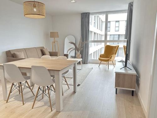Vigo Apartamento | New Port, Free Parking YBH6A