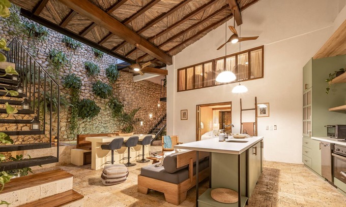 Cartagena Walled City Villa | Casa NUEVA en ciudad vieja, 3 camas queen/ 3 baños