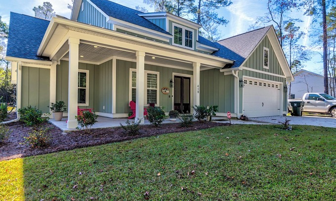 Ridgeville Casa | New ranch near Volvo!