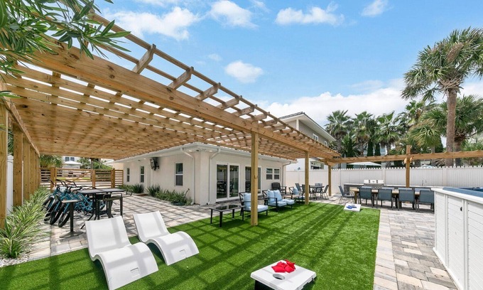 Frangista Beach Casa | New Remodel! Close to Private Beach! Great Charismas Savings!