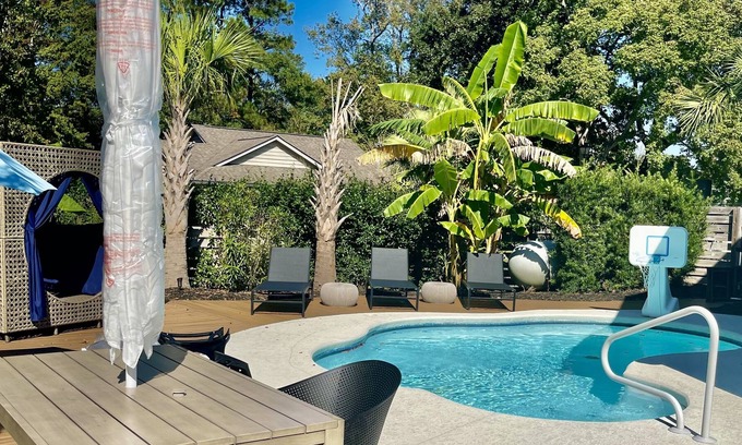 Mallard Lakes Casa | New! Remodeled House w/ Private Pool 5 min to Beach!