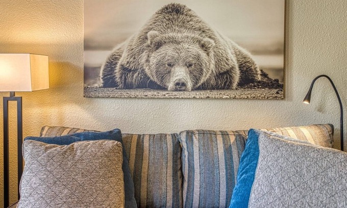 Olympic Valley Condominio | New Remodeled Squaw Valley Condo with Great View