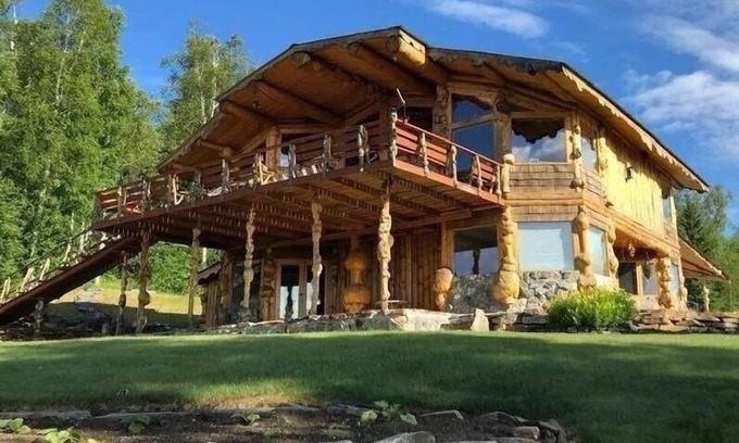 Harding-Birch Lakes Casa | NEW! Rustic Retreat with Stunning Mountain Views