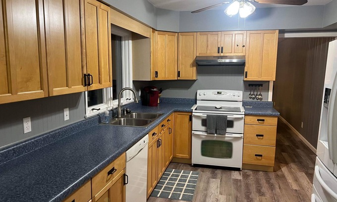 Portage Casa | NEW!! "Sail away" in our cozy, family friendly home! Convenient location!