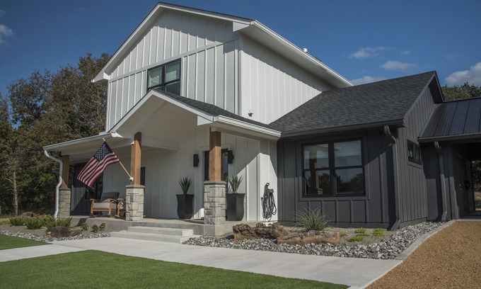 Marietta Cabina | NEW: Secluded Family Friendly Cabin by Lake Murray