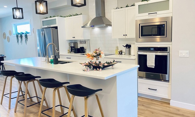 Northwest Edmonton Casa | *NEW*Single House*Rogers Place/Downtown*10MINS