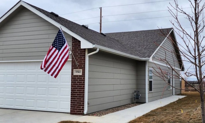 Bel Aire Casa | New single level 3 bed 2 bath