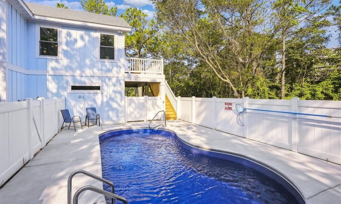 Monteray Shores Casa | New,Soundside,Luxury,PetFriendly Home,Private Pool