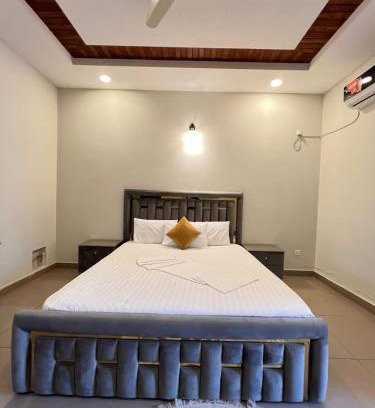 Loralai District Casa | New star lodge