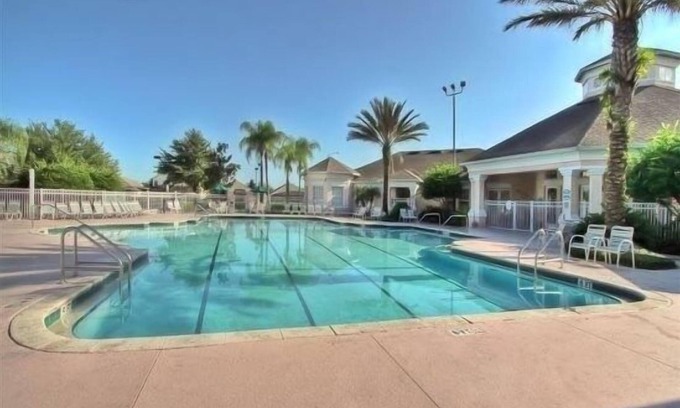 Windsor Palms Condominio | NEW! Stylish Resort Condo w/Amenities | 10 Min to Disney Parks