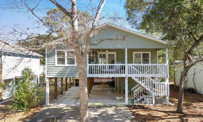 Tranquil Harbour Casa | New to VRBO - Island Mist, Oak Island .7 miles to beach