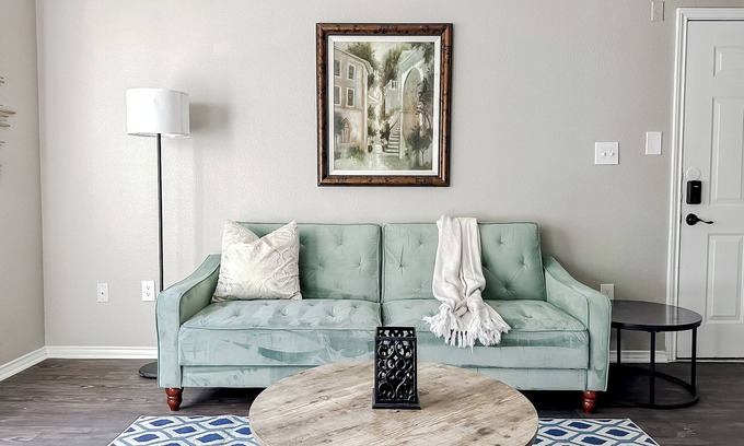 South Side Apartamento | New to Vrbo Sleepover Stunning 1BD/1BA + Gym - Corpus Christi