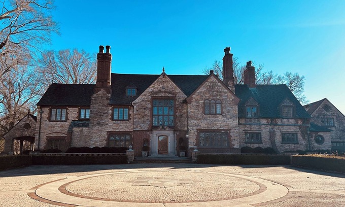Reed Creek Casa | New to VRBO - Stoneleigh - Luxurious Historic Country Estate on over 50 acres