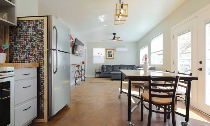 Canon City Casa | New · Unique 2-bedroom retreat in Cañon City