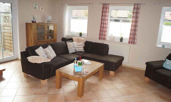 Sturenburgshof Casa | NEW! Vacation cottage Fentje