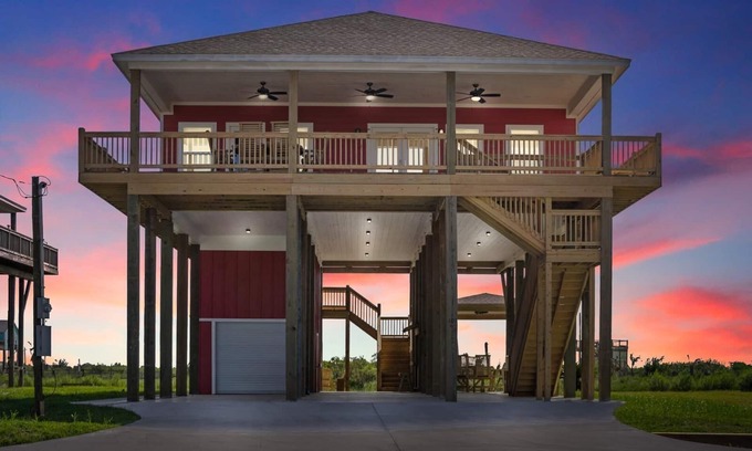 Port Bolivar Casa | New Vacation Beach Home Fisherman's Dream